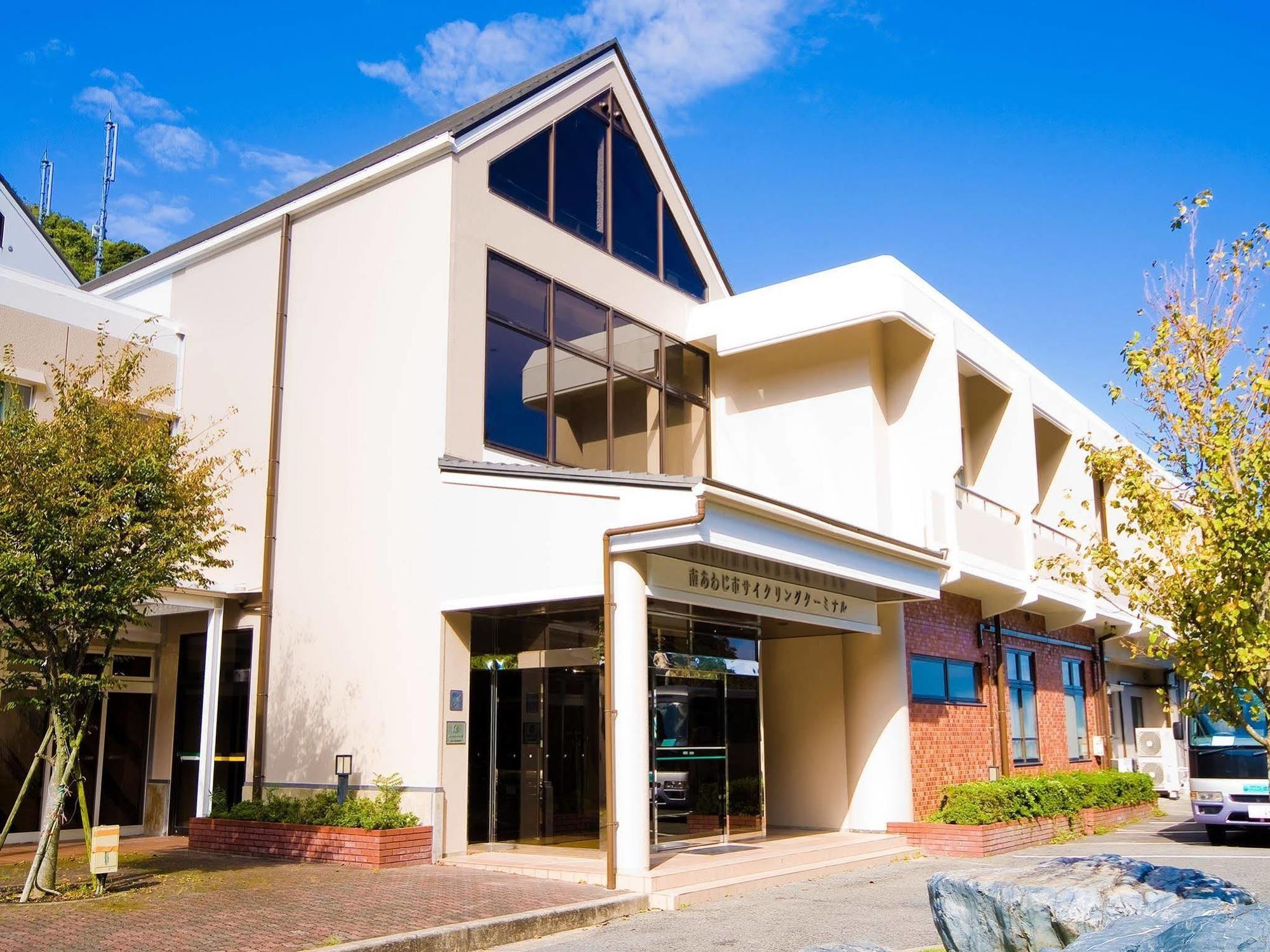 Hotel Yuzuruhaso Minamiawaji Esterno foto