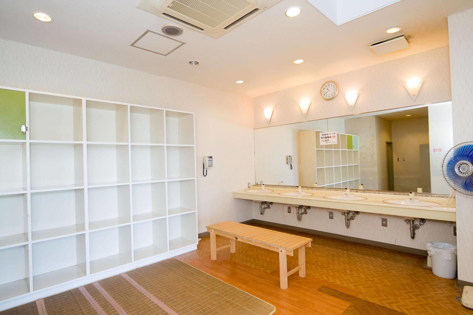 Hotel Yuzuruhaso Minamiawaji Esterno foto